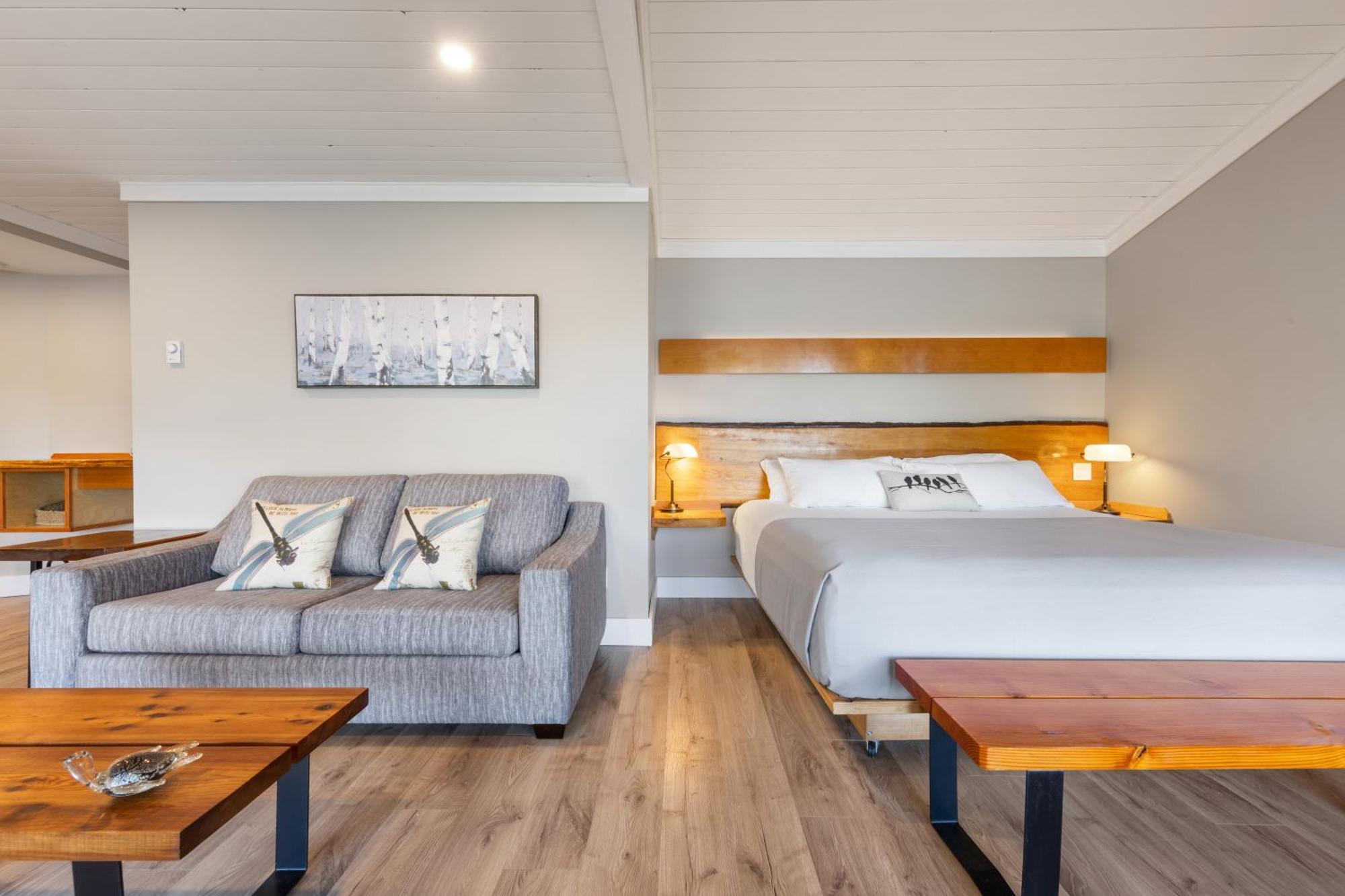 West Coast Wilderness Lodge Egmont Екстериор снимка